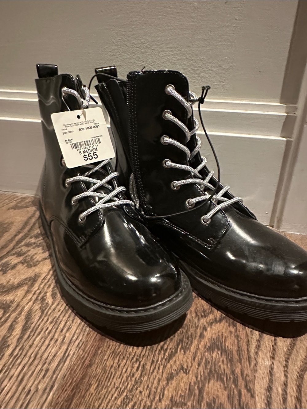 Black Women's Lace-Up Combat Boots